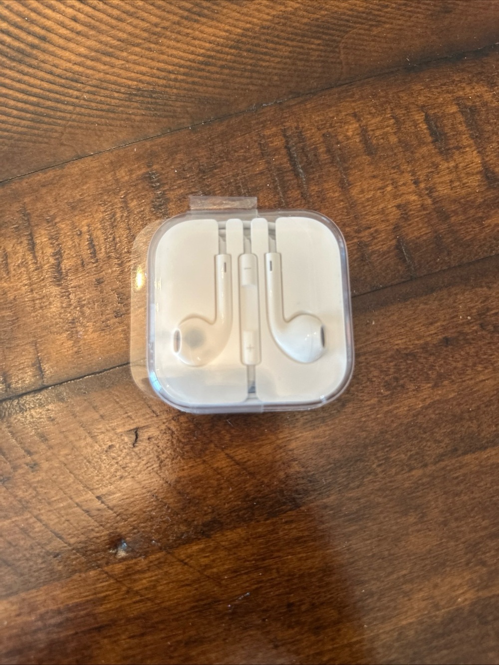 Apple Earbuds Corded Vintage Headphone Jack NIB